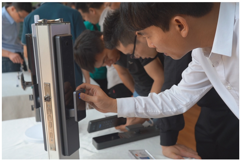 1712731333718224.jpg 7.jpg